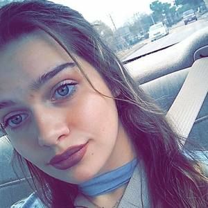 Meet your Posher, Donya